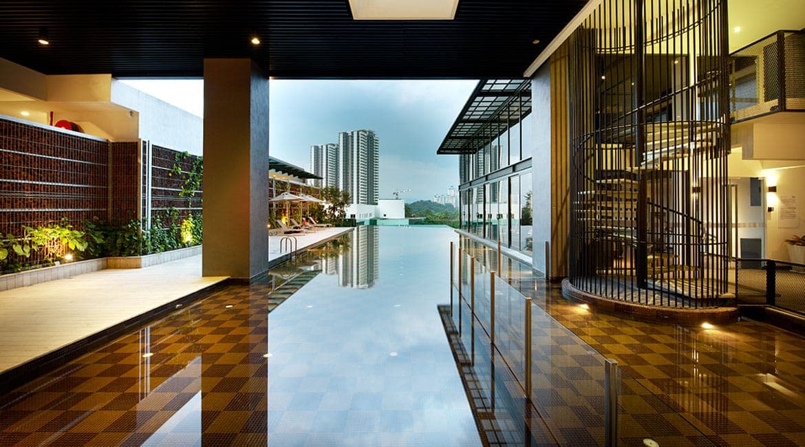 The Treez Jalil Residence: the pool